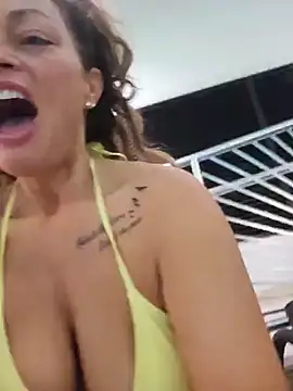 Snapshot of Erotic_and_Exotic chatting on 8, 2, 2025 Erotic and Exotic online show from 8, 2, 2025