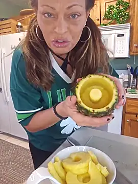 Snapshot of Erotic_and_Exotic chatting on 5, 3, 2026 Erotic and Exotic online show from 5, 3, 2026