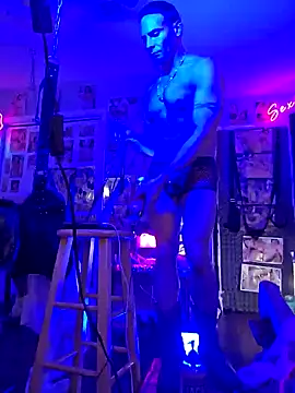 Snapshot of luvs2cumm69 chatting on 3, 2, 2025 luvs2cumm69 online show from 3, 2, 2025