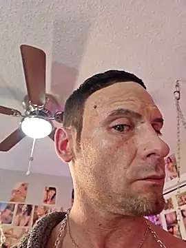 Snapshot of luvs2cumm69 chatting on 26, 2, 2025 luvs2cumm69 online show from 26, 2, 2025