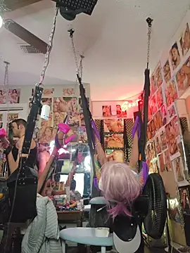 luvs2cumm69 online show from 4, 3, 2026