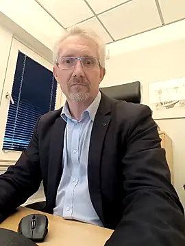 Snapshot of tom-swede chatting on 30, 10, 2025 tom-swede online show from 30, 10, 2025