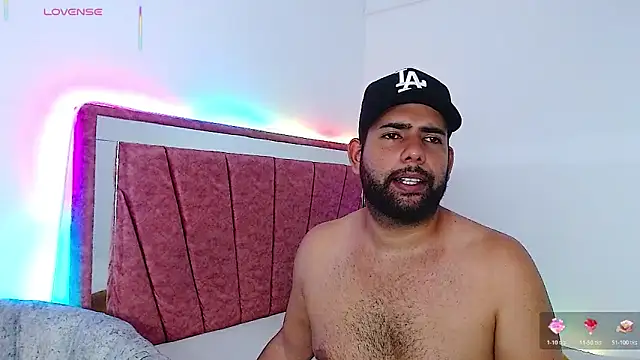 Snapshot of passionate_love22 chatting on 15, 11, 2025 passionate love22 online show from 15, 11, 2025