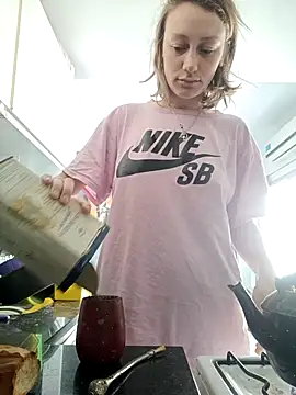 Snapshot of stupid_babybird chatting on 30, 10, 2025 stupid babybird online show from 30, 10, 2025