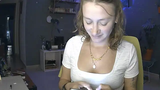 Snapshot of stupid_babybird chatting on 21, 2, 2026 stupid babybird online show from 21, 2, 2026