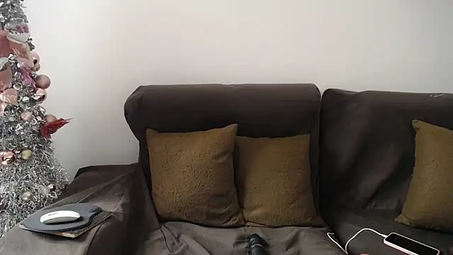 Snapshot of sara_winehouse1 chatting on 8, 1, 2025 sara winehouse1 online show from 8, 1, 2025