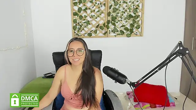 isa loves cum online show from 2, 1, 2025