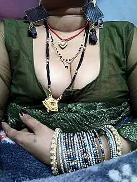 Snapshot of Ritasingh-0461 chatting on 5, 2, 2026 Ritasingh-0461 online show from 5, 2, 2026