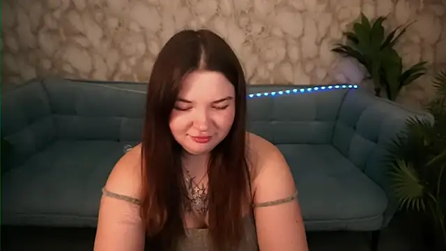 Snapshot of RosieMoons chatting on 5, 11, 2025 RosieMoons online show from 5, 11, 2025