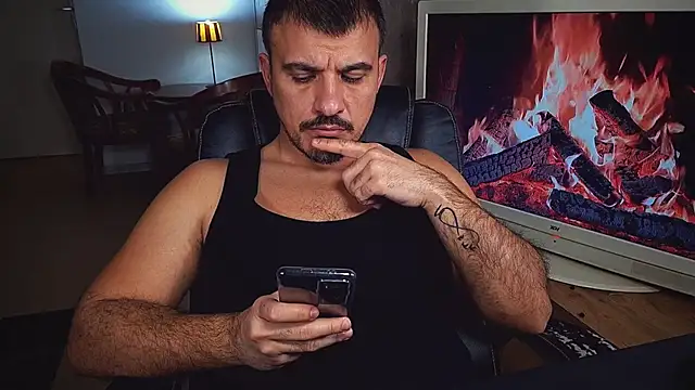 officeman7 online show from 24, 1, 2025