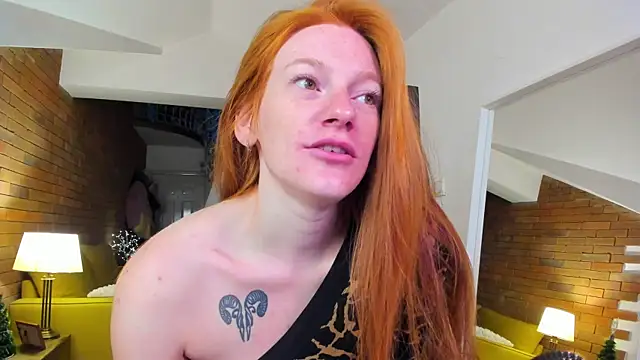 Snapshot of Aliceginger99 chatting on 22, 11, 2025 Aliceginger99 online show from 22, 11, 2025