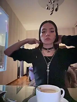 ShannonShanny online show from 3, 2, 2026