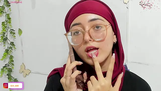 Snapshot of aysel_elid chatting on 13, 11, 2025 aysel elid online show from 13, 11, 2025