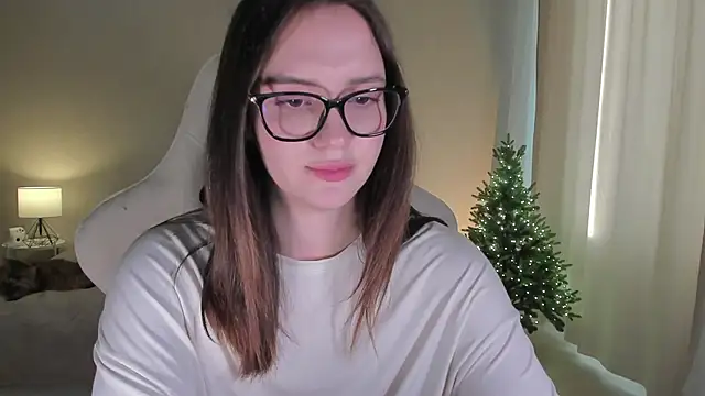 Sonia moon  online show from 25, 12, 2024
