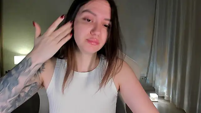 Sonia moon  online show from 20, 1, 2025