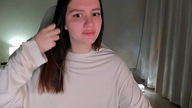 Sonia moon  online show from 21, 1, 2025