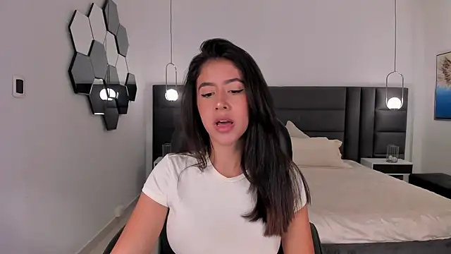 SussanElliot online show from 23, 10, 2025