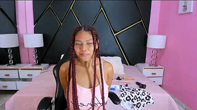 Snapshot of Naomi_Tylers chatting on 25, 10, 2025 Naomi Tylers online show from 25, 10, 2025