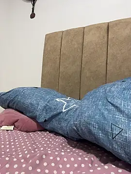 Snapshot of cristel_17 chatting on 28, 11, 2025 cristel 17 online show from 28, 11, 2025