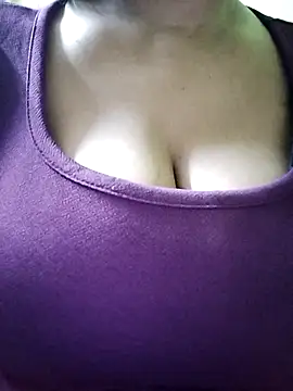 Shreya727 online show from 21, 10, 2025