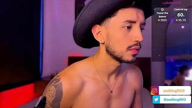 AxelKing1326 online show from 13, 3, 2026