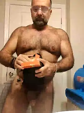 Snapshot of chainjulious chatting on 4, 12, 2024 chainjulious online show from 4, 12, 2024