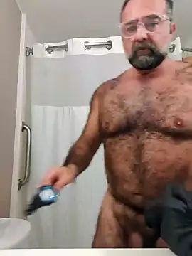 Snapshot of chainjulious chatting on 5, 2, 2025 chainjulious online show from 5, 2, 2025