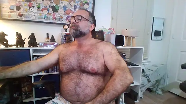 Snapshot of chainjulious chatting on 20, 11, 2025 chainjulious online show from 20, 11, 2025