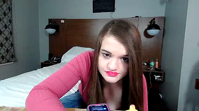 kittykat 1999xh online show from 6, 12, 2024