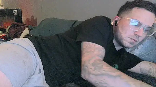 Snapshot of bigcocktat2dude603 chatting on 3, 12, 2024 bigcocktat2dude603 online show from 3, 12, 2024