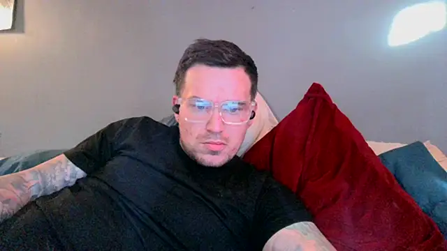 Snapshot of bigcocktat2dude603 chatting on 21, 1, 2025 bigcocktat2dude603 online show from 21, 1, 2025