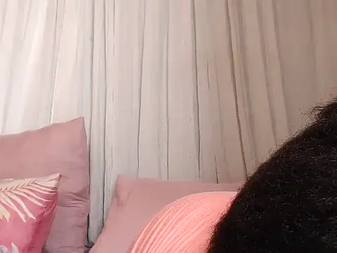 Freakyassnwildx online show from 27, 1, 2025