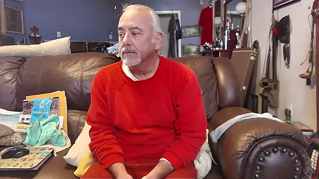 Snapshot of PincheDave4u chatting on 6, 1, 2025 PincheDave4u online show from 6, 1, 2025