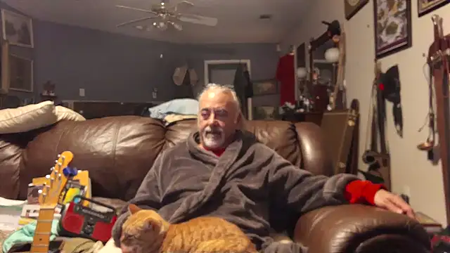 Snapshot of PincheDave4u chatting on 11, 1, 2025 PincheDave4u online show from 11, 1, 2025