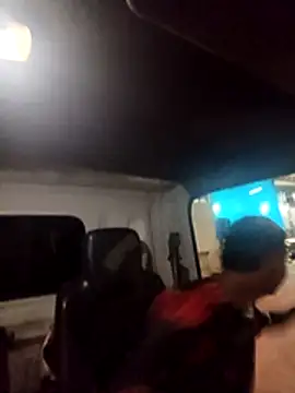 yoryisexi online show from 4, 3, 2026