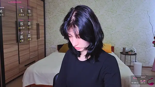 JulisSweet online show from 1, 12, 2025