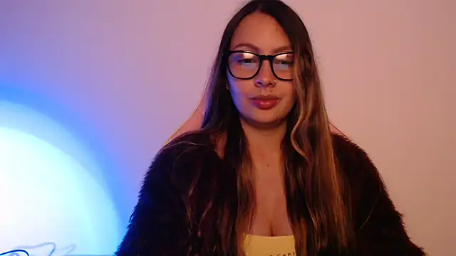 Snapshot of lalawhitte chatting on 1, 12, 2025 lalawhitte online show from 1, 12, 2025