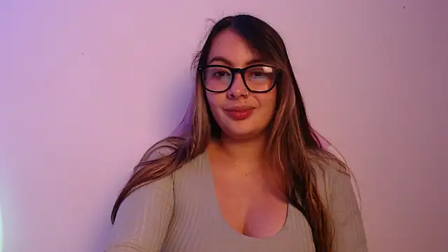 Snapshot of lalawhitte chatting on 7, 1, 2026 lalawhitte online show from 7, 1, 2026