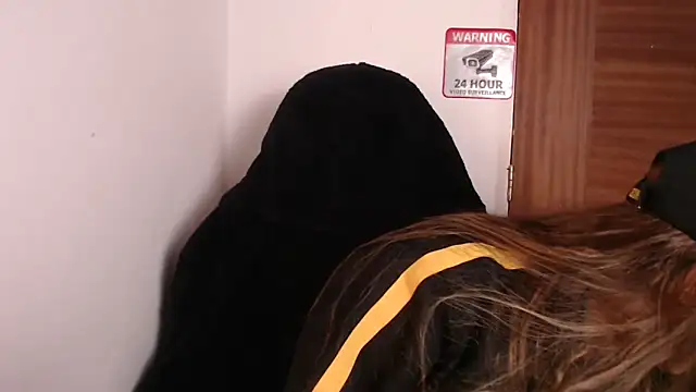 Snapshot of lalawhitte chatting on 19, 3, 2026 lalawhitte online show from 19, 3, 2026