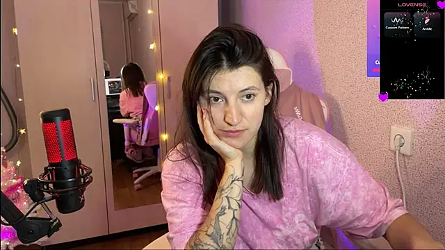 Katrin  kiss online show from 11, 1, 2025
