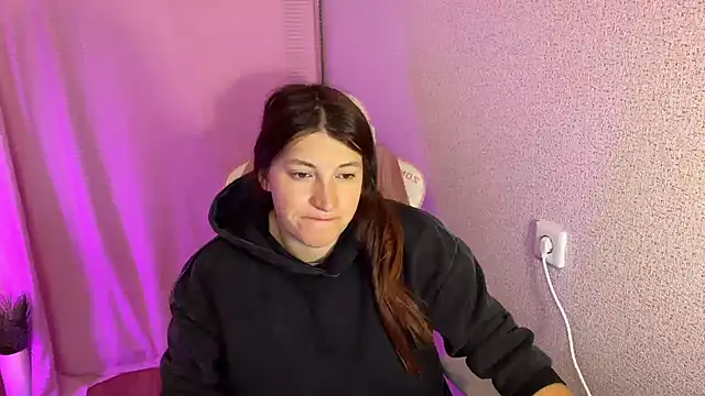 Katrin  kiss online show from 16, 10, 2025