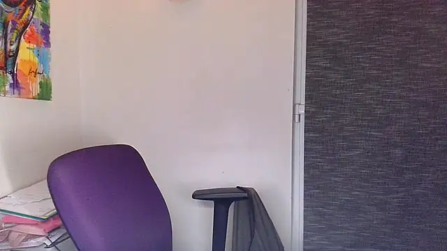 Snapshot of Mysteriouscouple77 chatting on 16, 10, 2025 Mysteriouscouple77 online show from 16, 10, 2025
