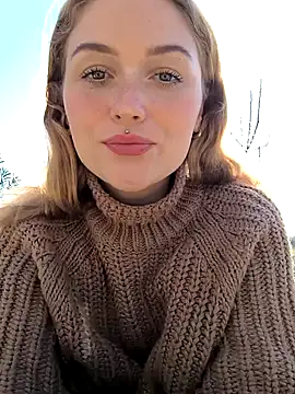 Goldloeckchen159 online show from 12, 12, 2024