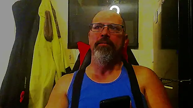 KrazyLegz online show from 5, 1, 2025