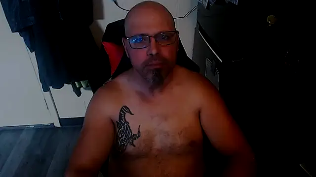 KrazyLegz online show from 19, 10, 2025