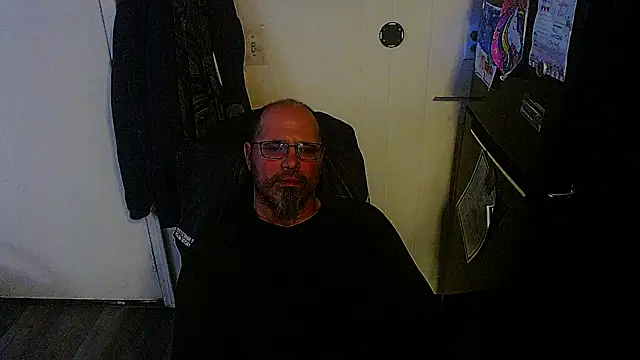 KrazyLegz online show from 8, 11, 2025