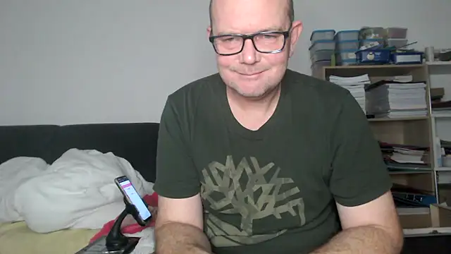 Snapshot of hairy_orbite chatting on 27, 11, 2025 hairy orbite online show from 27, 11, 2025