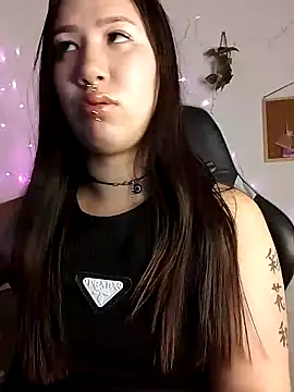 Japabaixinha online show from 6, 12, 2024
