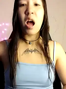 Japabaixinha online show from 14, 12, 2024