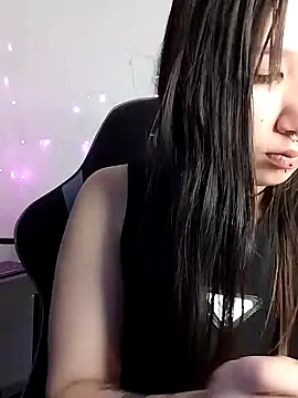 Japabaixinha online show from 17, 12, 2024